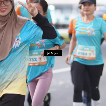 Runner Photo 8250913