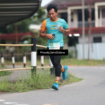 Runner Photo 8250916