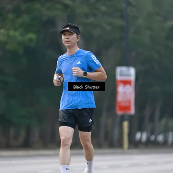 Runner Photo 8250917