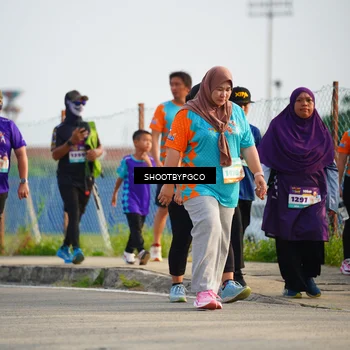 Runner Photo 8250934