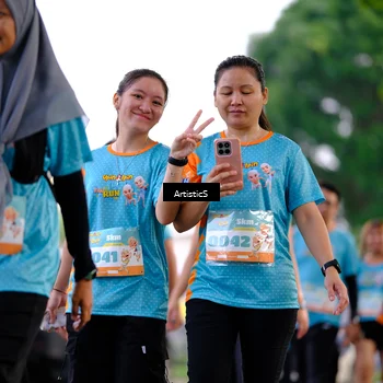Runner Photo 8250943