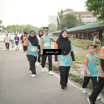 Runner Photo 8250992