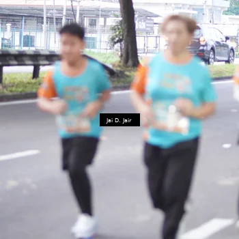 Runner Photo 8251000
