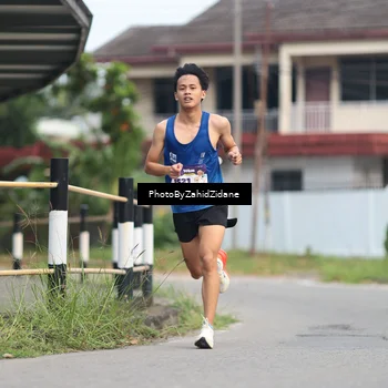 Runner Photo 8251004