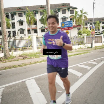 Runner Photo 8251025