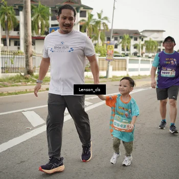 Runner Photo 8251054