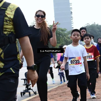 Runner Photo 8251112