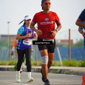 Runner Photo 8251165