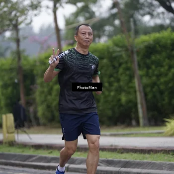 Runner Photo 8251191