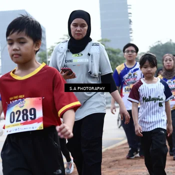 Runner Photo 8251243