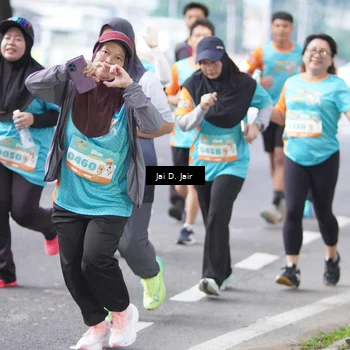 Runner Photo 8251264