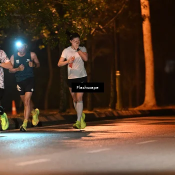 Runner Photo 8251276