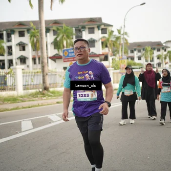 Runner Photo 8251300
