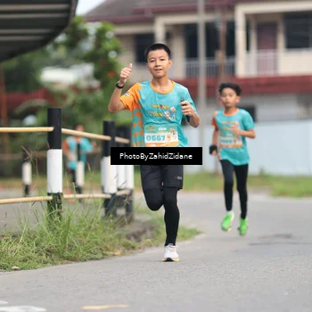 Runner Photo 8251301