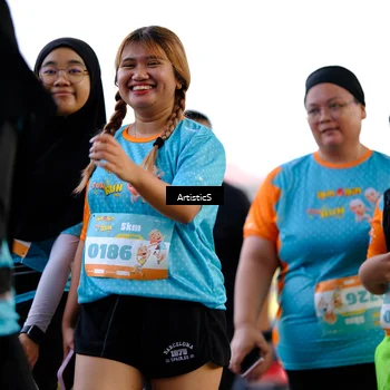 Runner Photo 8251304