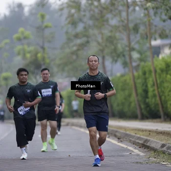 Runner Photo 8251311