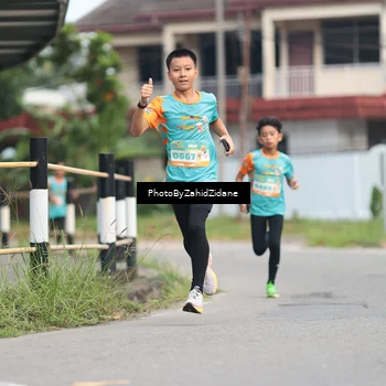 Runner Photo 8251338