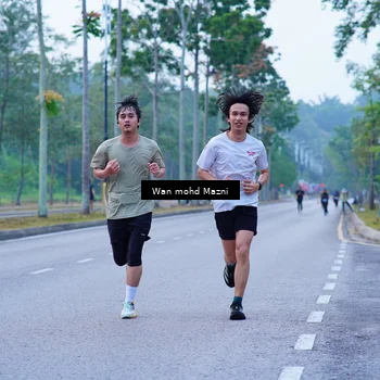 Runner Photo 8251340
