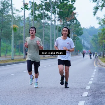 Runner Photo 8251345