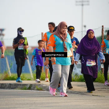 Runner Photo 8251392