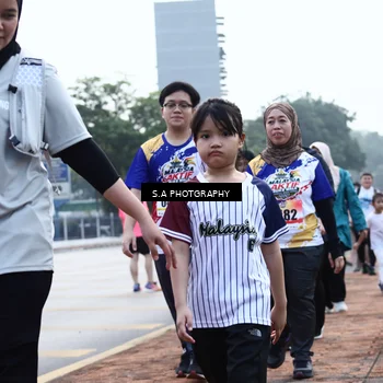 Runner Photo 8251399