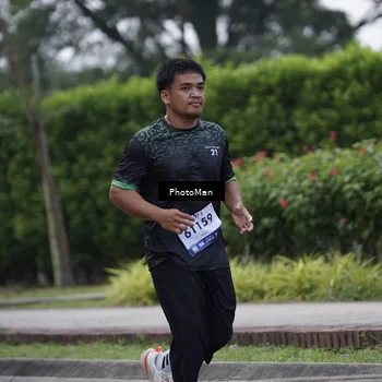 Runner Photo 8251432