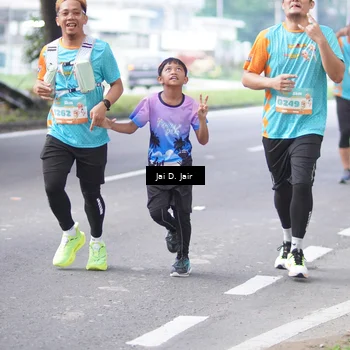 Runner Photo 8251510