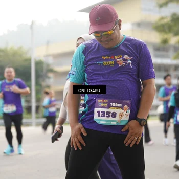 Runner Photo 8251542