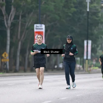 Runner Photo 8251594