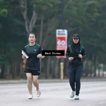 Runner Photo 8251595