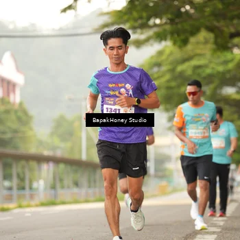 Runner Photo 8251675