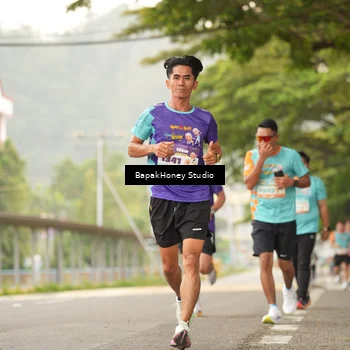 Runner Photo 8251682