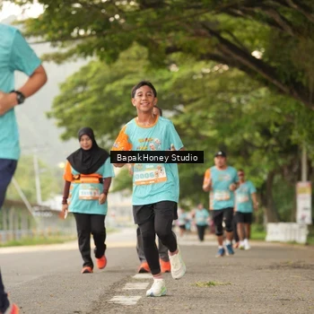 Runner Photo 8251728
