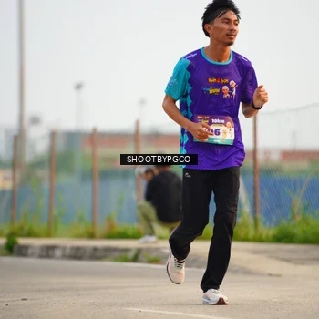 Runner Photo 8251742