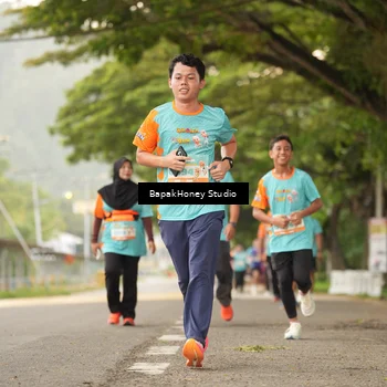 Runner Photo 8251743