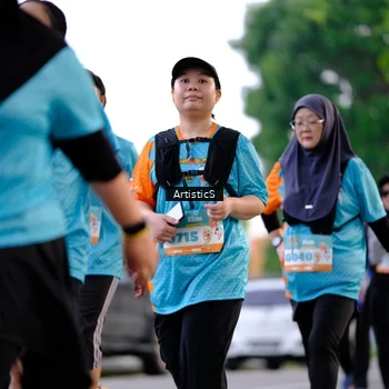 Runner Photo 8251753