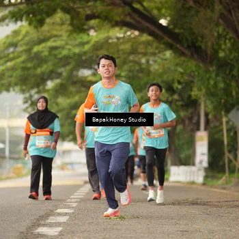 Runner Photo 8251759