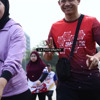 Runner Photo 8251798