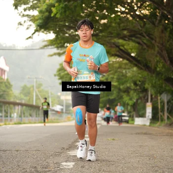 Runner Photo 8251800