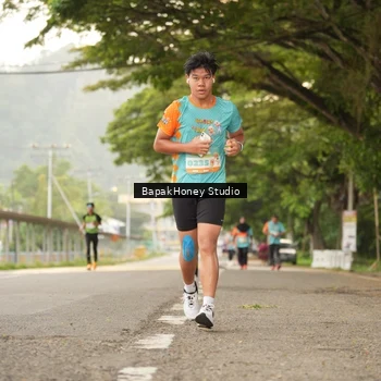 Runner Photo 8251807