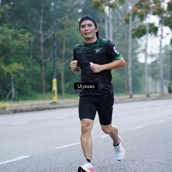 Runner Photo 8251813
