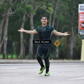 Runner Photo 8251818