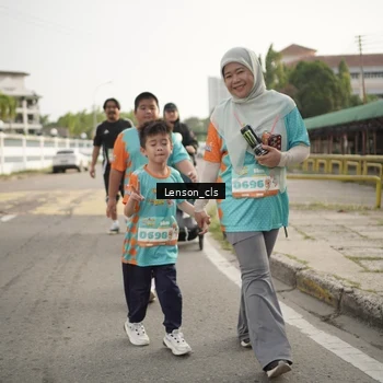Runner Photo 8251833