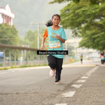 Runner Photo 8251836