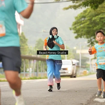 Runner Photo 8251879