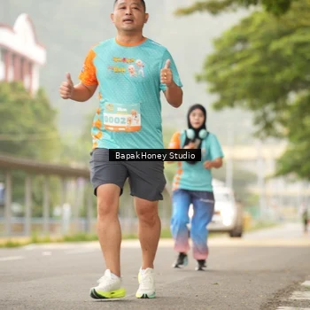 Runner Photo 8251892