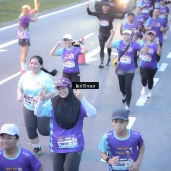 Runner Photo 8251897