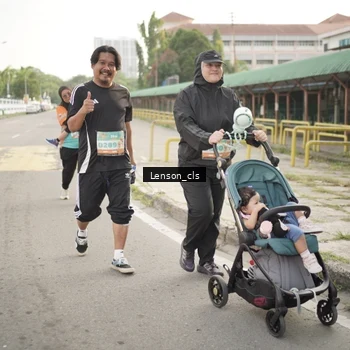 Runner Photo 8251901