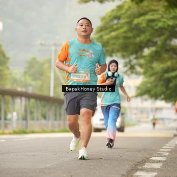 Runner Photo 8251912