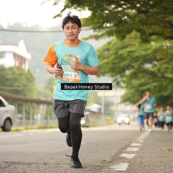 Runner Photo 8251914